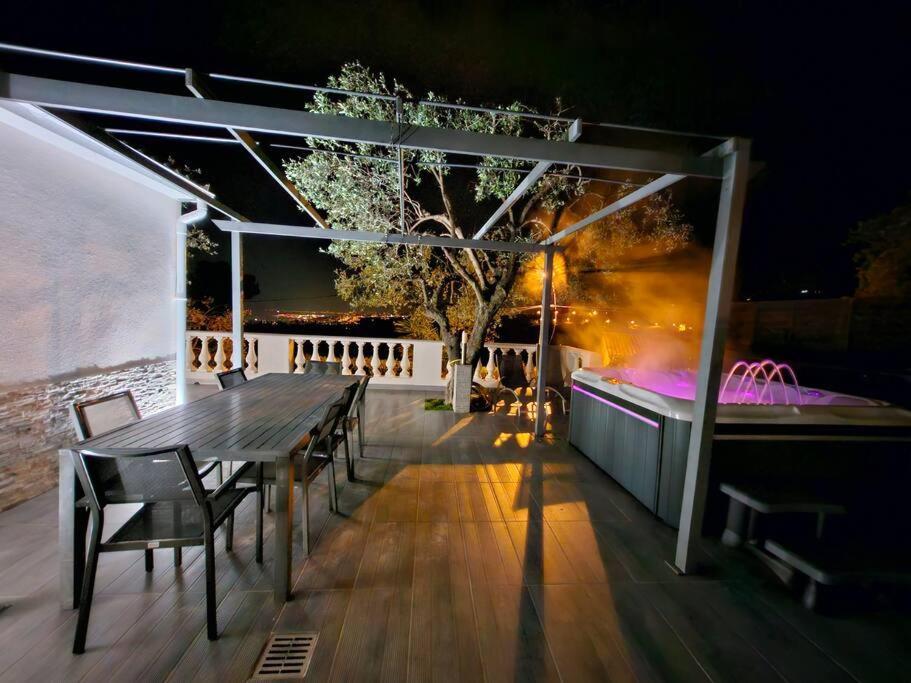 Villa Vue Mer, Terrasse Et Spa Nizza Exterior foto